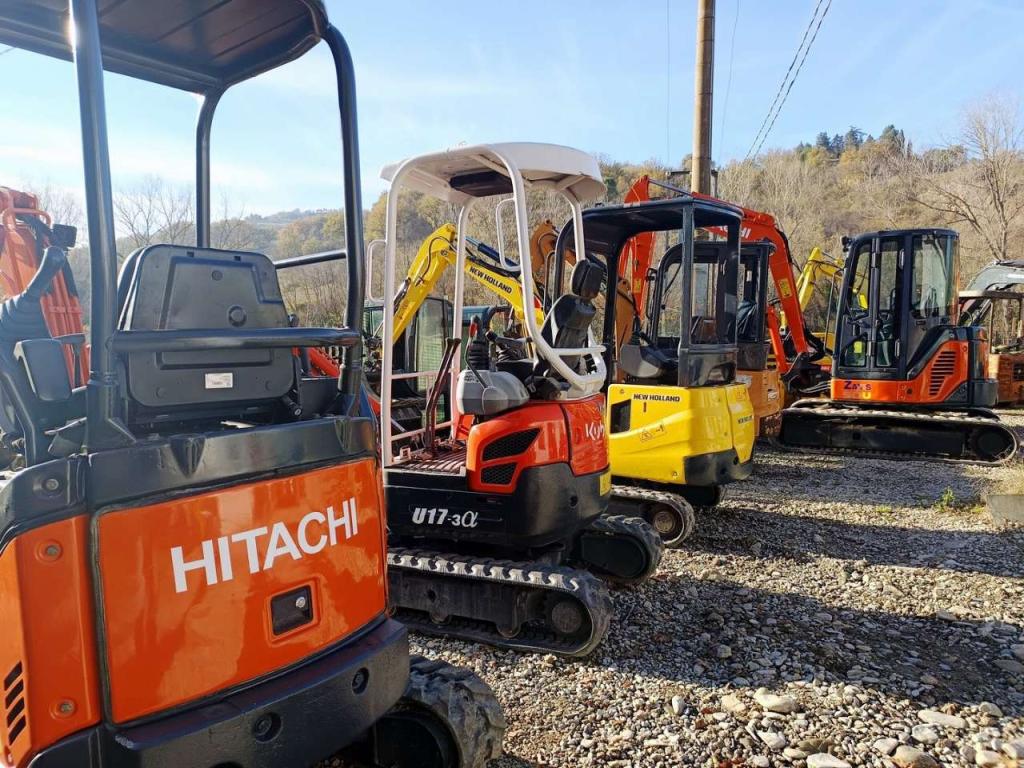 New Holland E18B Photo 2