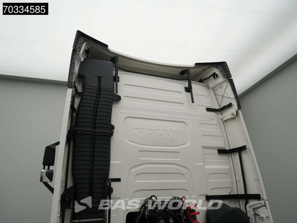 Volvo FH 460 4X2 Globe APK 05-2027 2x Tanks I-ParkCool Photo 17
