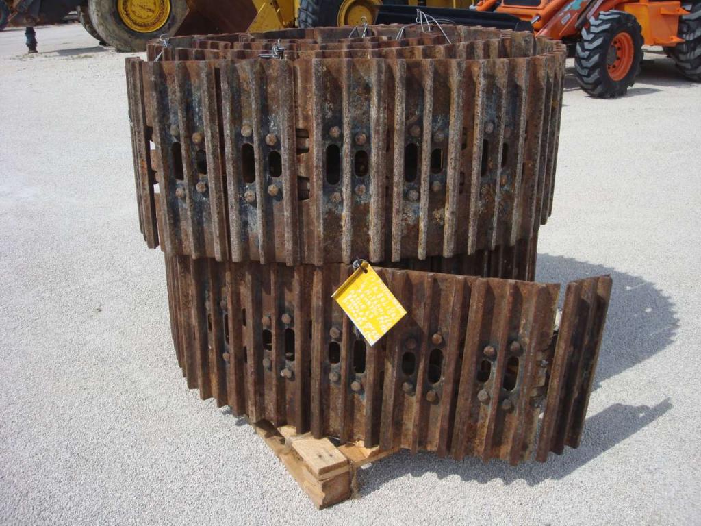 Chaînes pour Hitachi ZX 160 Photo 1