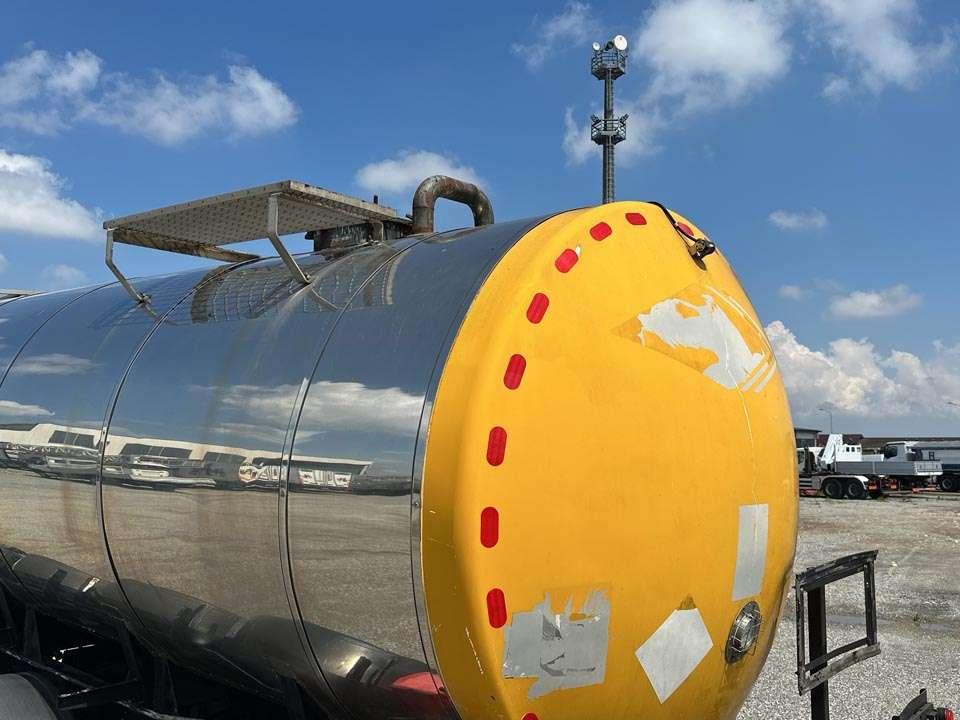 Clayton BITUMEN TANK Photo 9