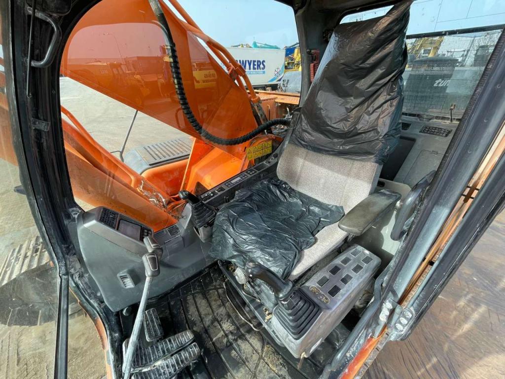 Doosan DX300LC Photo 20