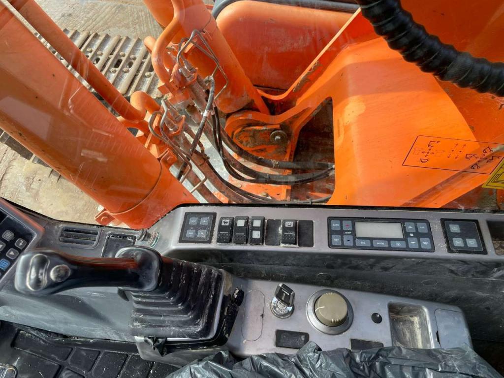 Doosan DX300LC Photo 21
