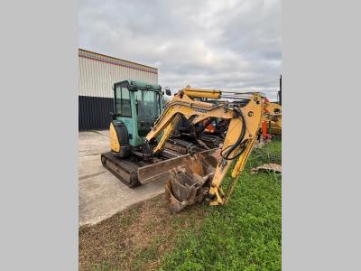 Yanmar Vio 33 Photo 1