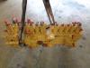 Distributeur hydraulique pour Caterpillar 318 C Photo 3 thumbnail