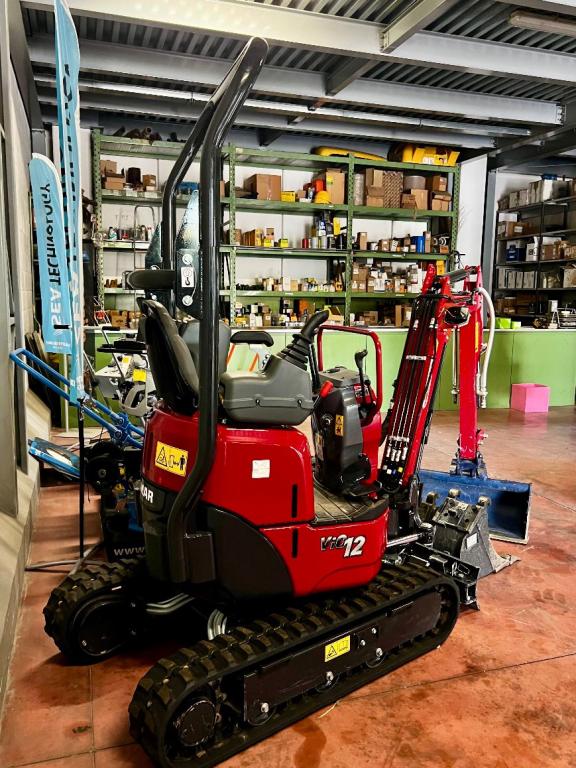 Yanmar VIO 12 Photo 4