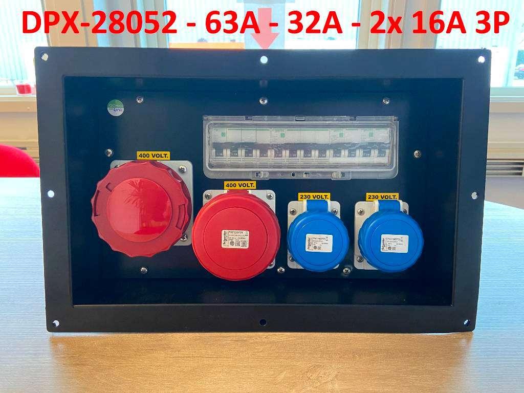 Socket boxes - various options Tableau electrique de chantier Photo 2