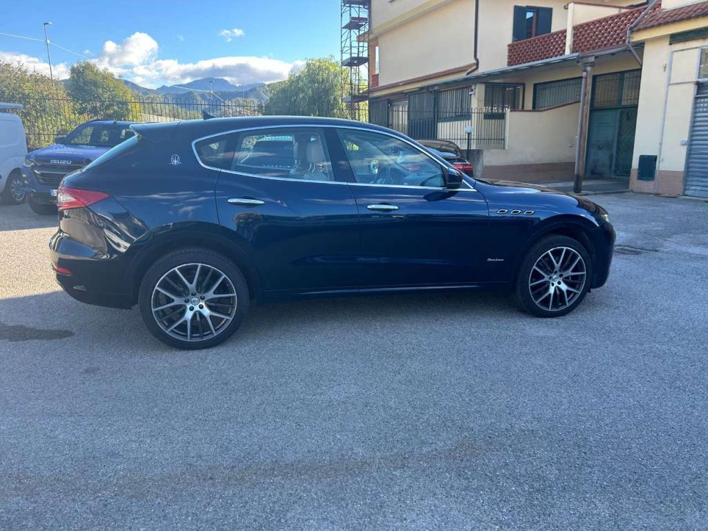 Maserati Levante Granlusso 3.0V6 Photo 13