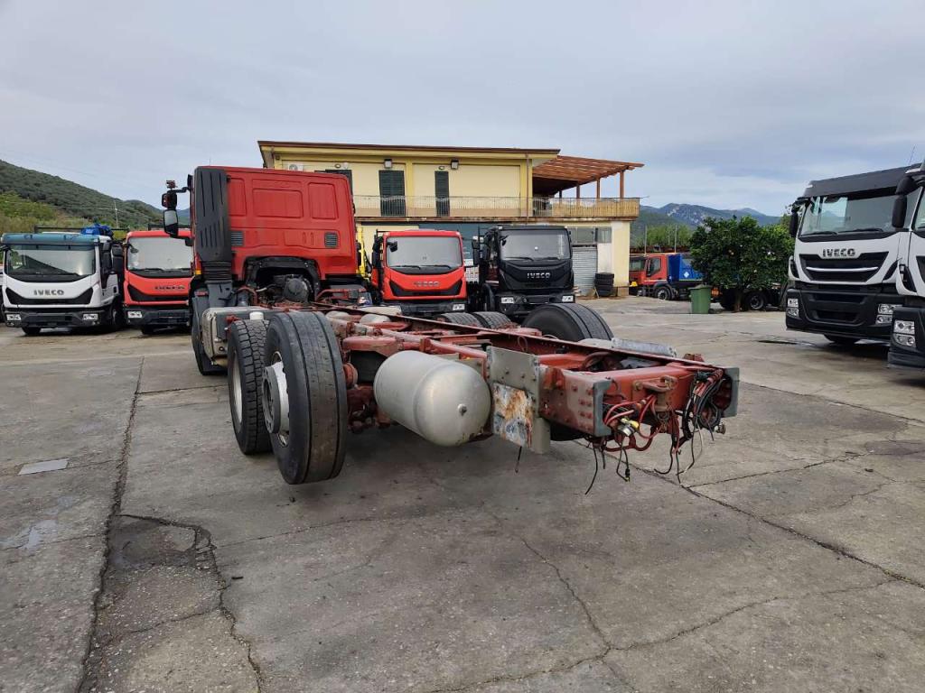 Iveco STRALIS HI-STREET 260S31 Photo 20