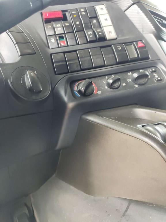 Iveco STRALIS HI-STREET 260S31 Photo 7