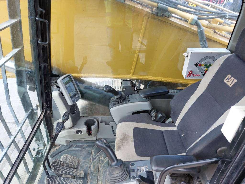 Caterpillar 325FLXE MHD (17m demolition) Photo 9
