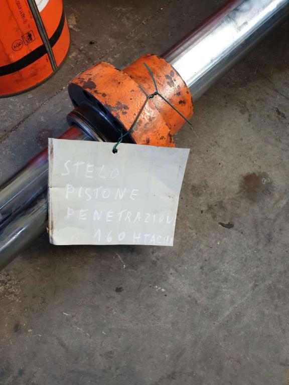 Vérin pour Hitachi ZX 160 Photo 1