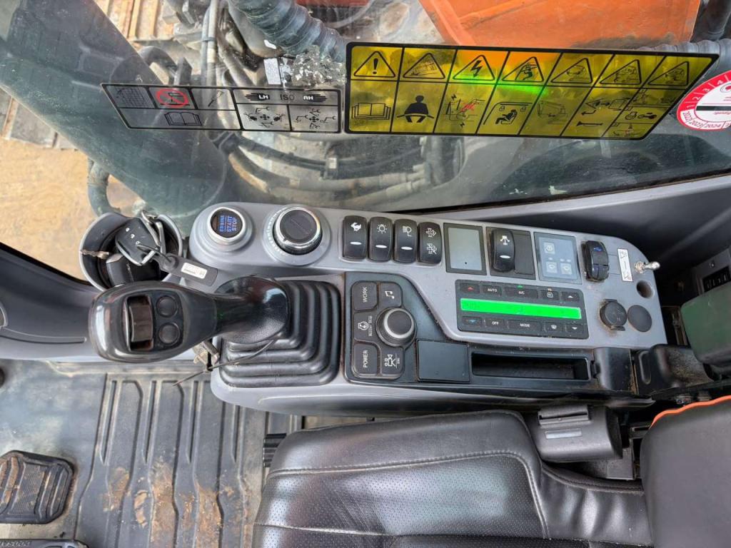 Doosan DX225LC-7 Photo 22