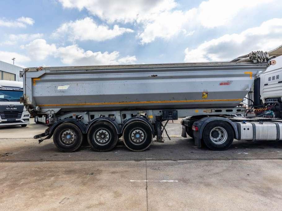 Benalu HARDOX 26m3+BACHE Photo 3