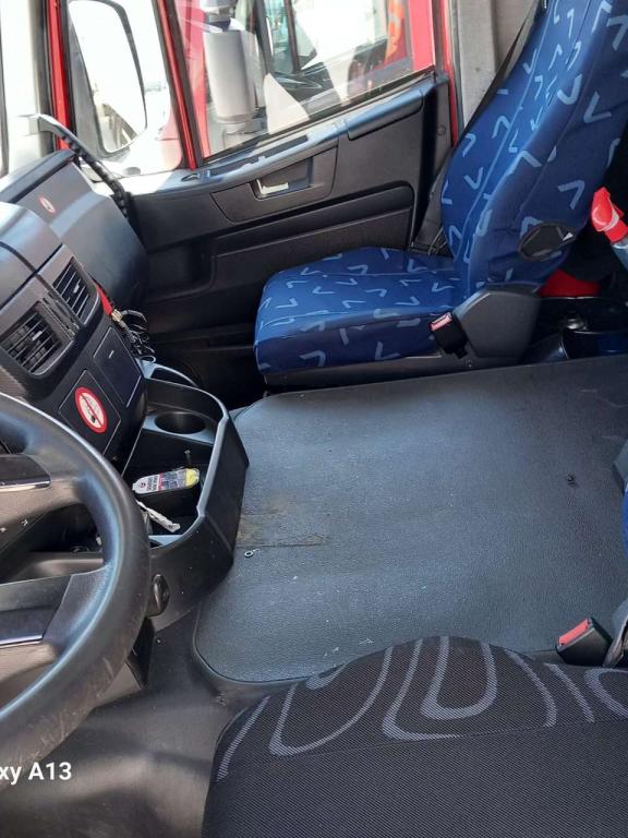 Iveco STRALIS HI-STREET 260S31 Photo 3
