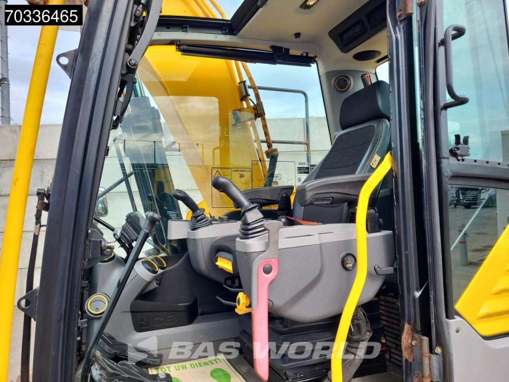 JCB 140X L SV Photo 24