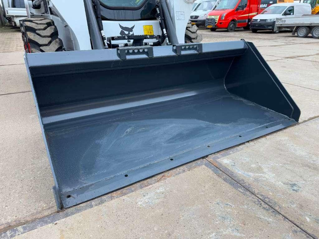Bobcat S510 - New / Unused / Closed Cabine / AC Photo 12