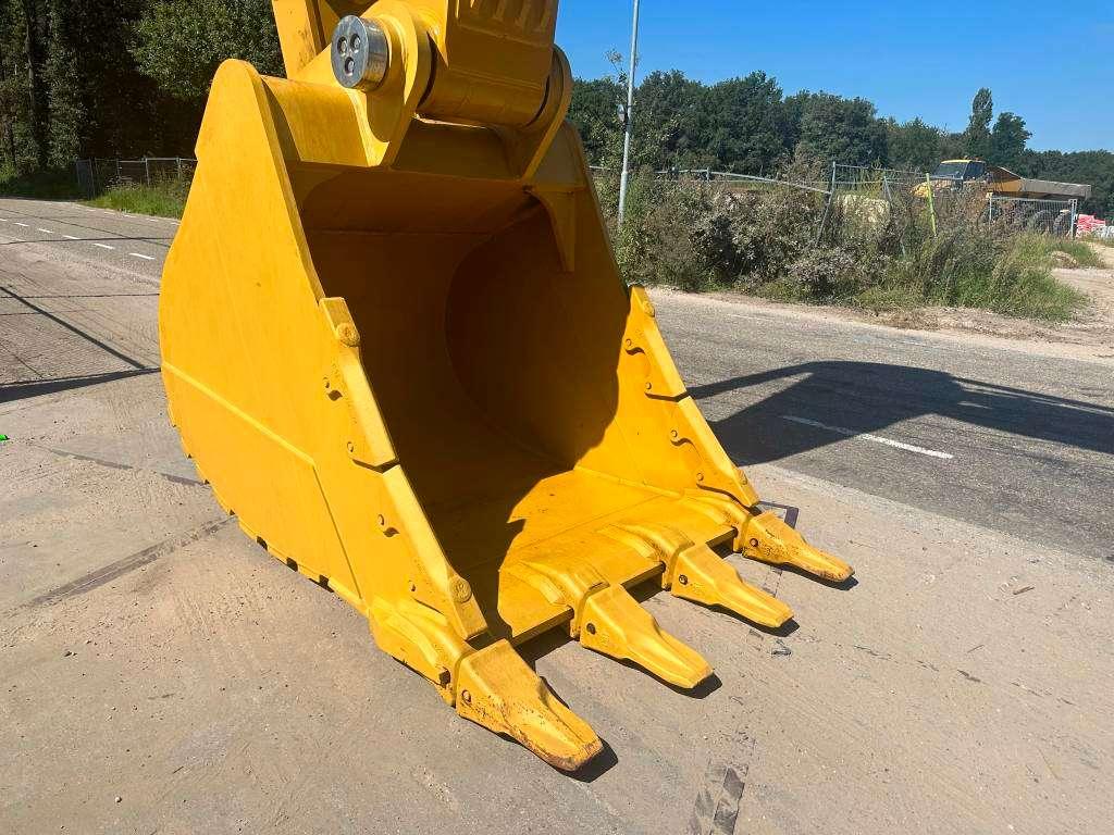 Caterpillar 350 - Including Hammer Lines Installation Photo 8