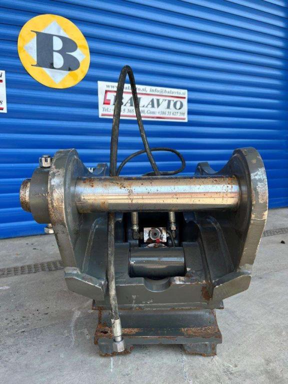 BQCO6-65 for 13-17 ton excavators Attache rapide hydraulique Photo 2