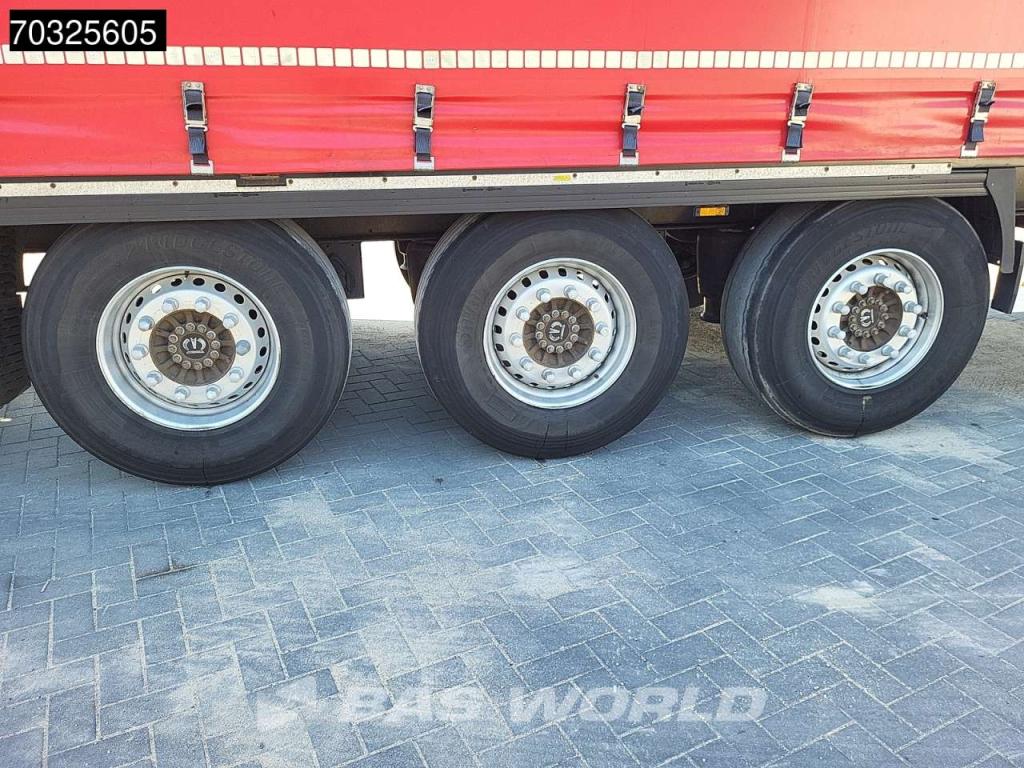 Krone SD Lift Axle Sliding Roof Photo 14