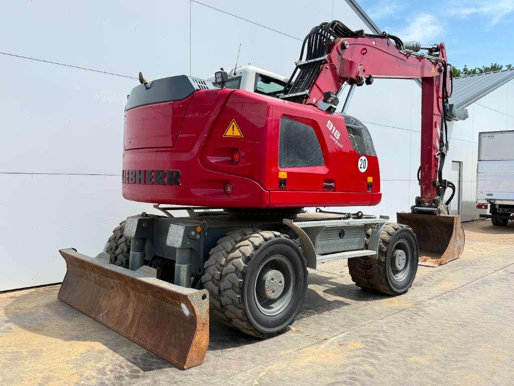Liebherr A918 Compact Litronic - Likufix / Triple Boom Photo 5