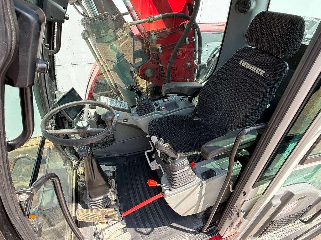 Liebherr A918 Compact Litronic - Likufix / Triple Boom Photo 8
