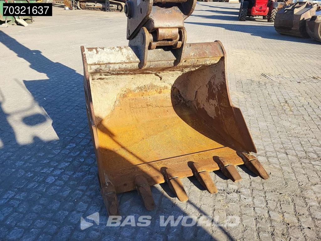Hitachi ZX225 USLC-5B Photo 13