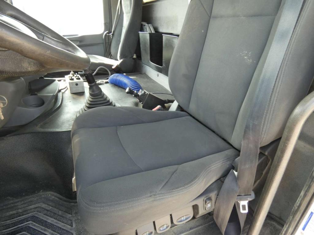 Mercedes-Benz ACTROS 4146 Photo 16