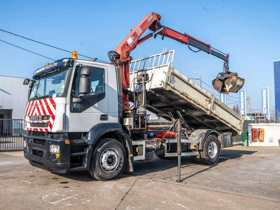 Iveco STRALIS 310- E5 + HMF 1110 K2 Photo 1