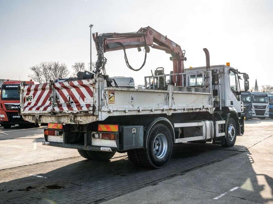 Iveco STRALIS 310- E5 + HMF 1110 K2 Photo 5