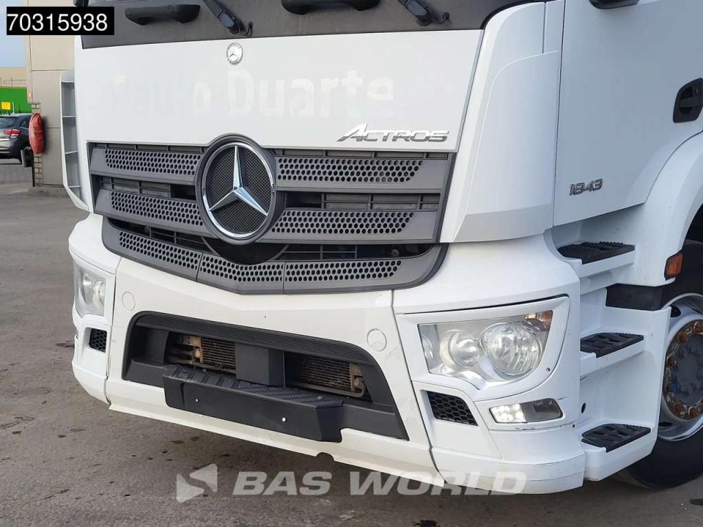Mercedes-Benz Actros 1843 4X2 ClassicSpace Retarder Photo 8