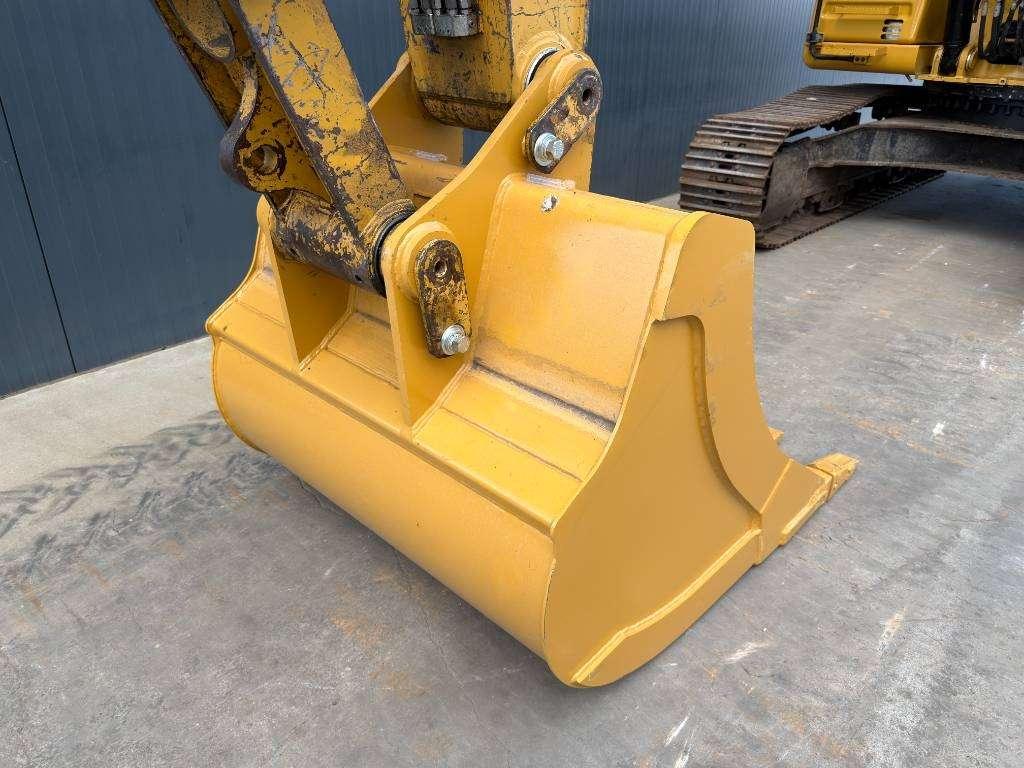 Caterpillar 330F LN Photo 16