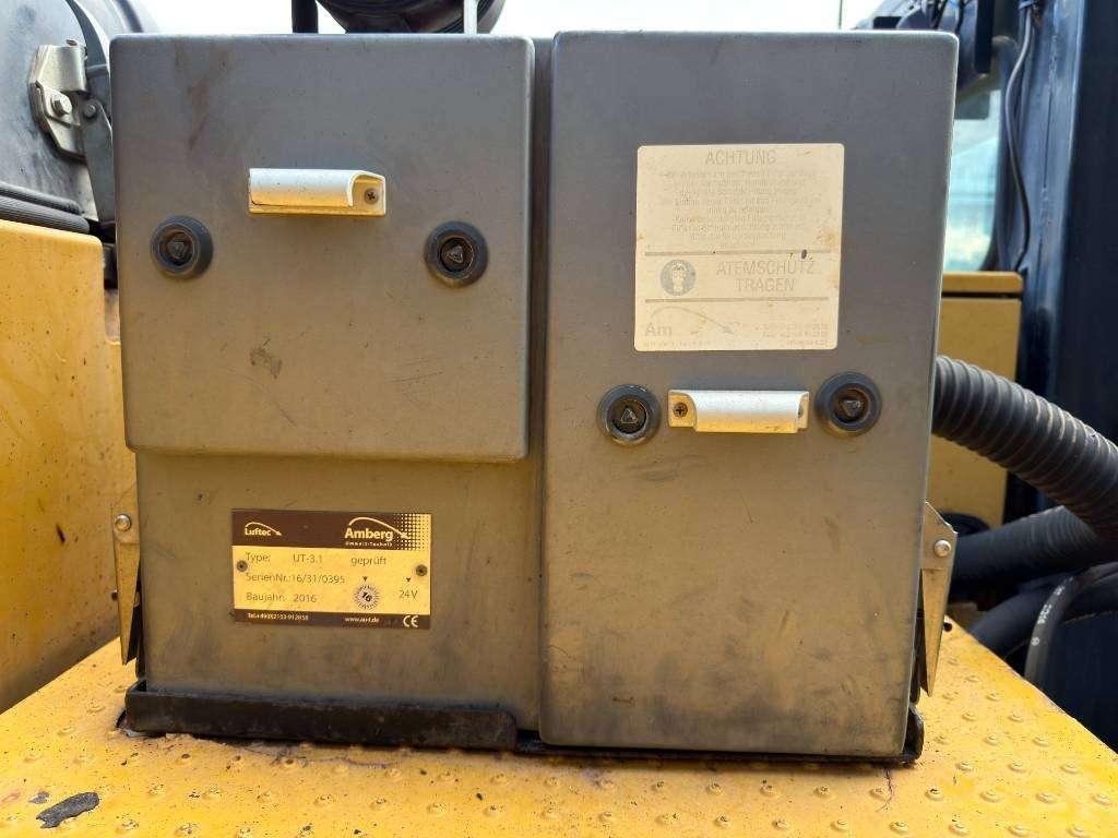 Caterpillar 330F LN Photo 24
