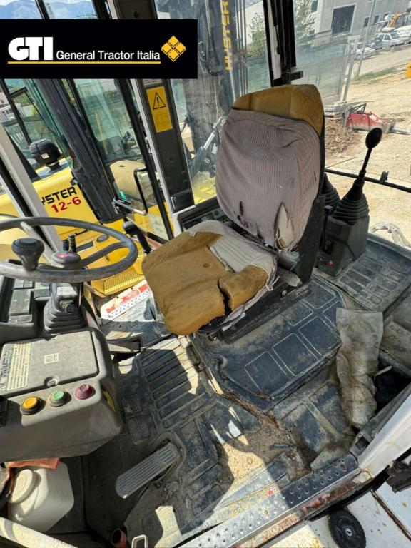 Fai Komatsu 590 s Photo 7