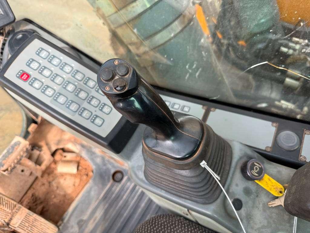 Liebherr R946LC - Automatic Greasing / Rear + Side Camera Photo 11