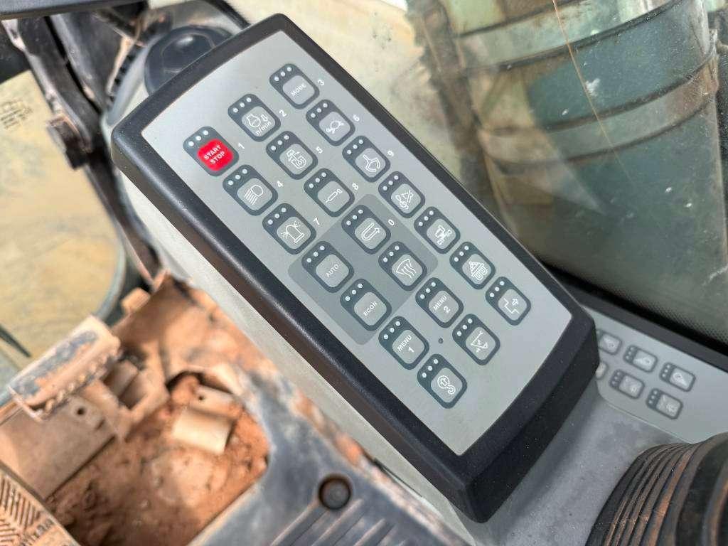 Liebherr R946LC - Automatic Greasing / Rear + Side Camera Photo 12