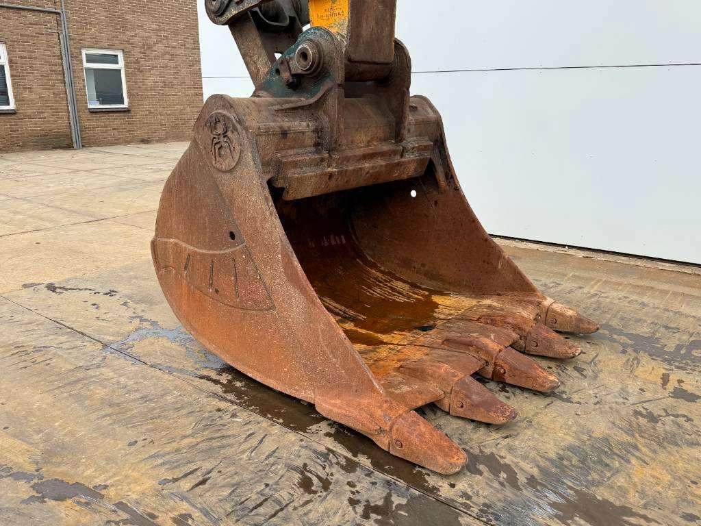 Liebherr R946LC - Automatic Greasing / Rear + Side Camera Photo 21