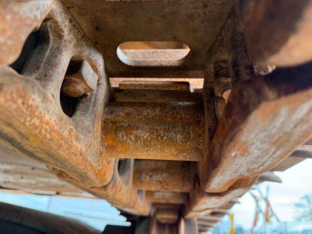 Liebherr R946LC - Automatic Greasing / Rear + Side Camera Photo 26