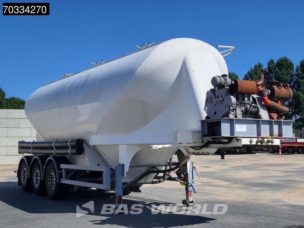 ZVVZ NCG 40 3 axles Photo 3
