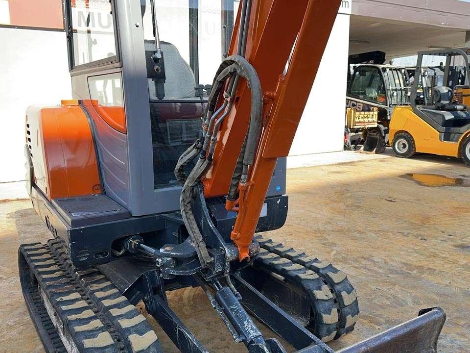 Hitachi ZX 25 CLR Photo 11