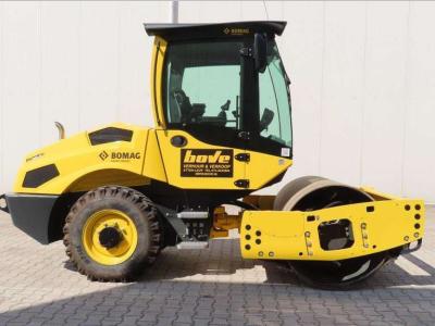 Bomag BW145 D-5 PL en vente par Bove Verhuur & Verkoop