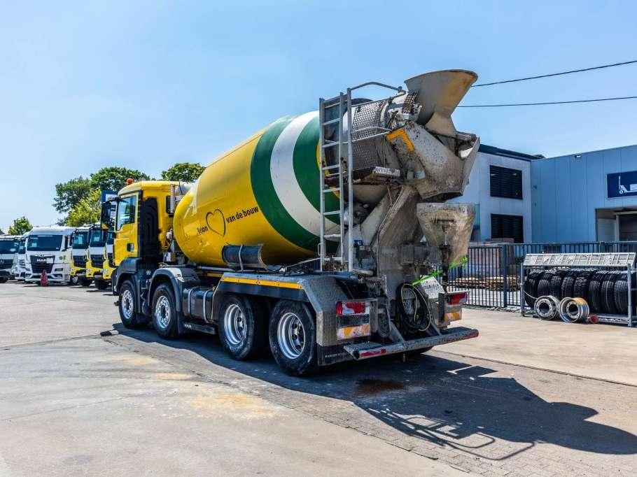 Man TGS 37.360 BB - LIEBHERR 10M3 Photo 3