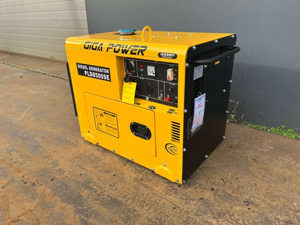 Giga Power PLD8500SE 8KVA silent set Photo 2
