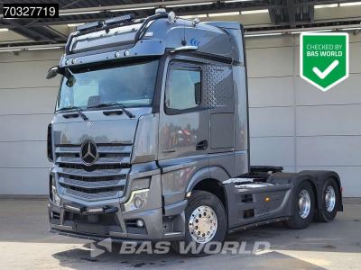 Mercedes-Benz Actros 2863 Actros 6X4 Edition 2! Retarder Full-Air Hydraulic 2x Tanks Standklima ACC Navi Alcoa's en vente par BAS World B.V.