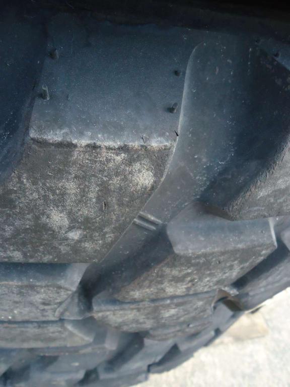 Pneu pour Caterpillar 920 - MISURA 15.5R25 Photo 2