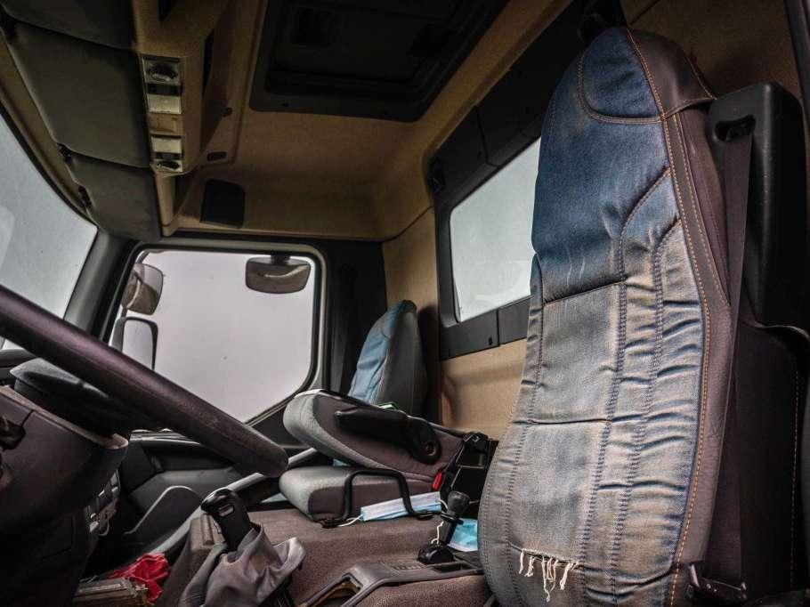 Renault PREMIUM 320 Photo 6