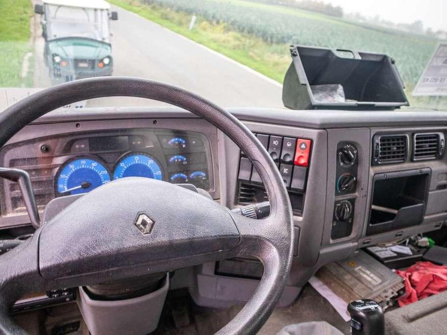 Renault PREMIUM 320 Photo 7