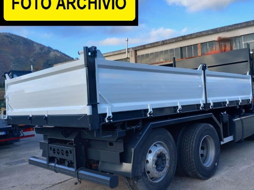 Iveco STRALIS AD 260S31 XP Photo 2