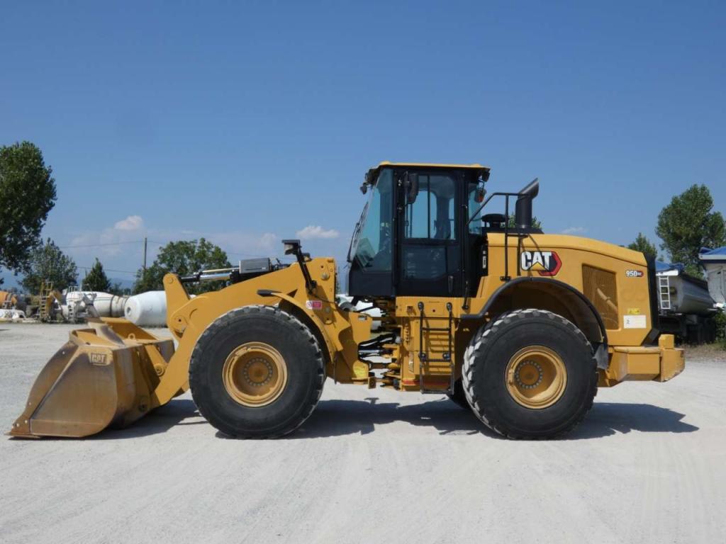 Caterpillar 950GC Photo 2