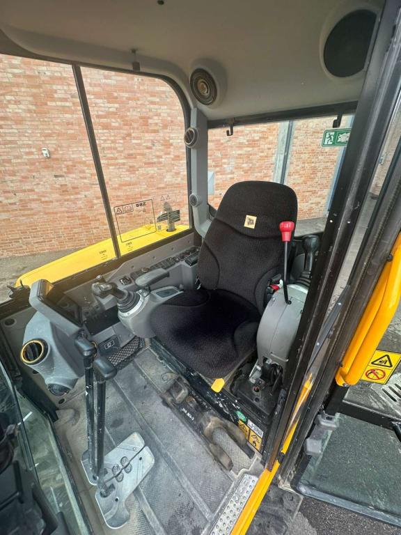 JCB 56Z-2 Photo 19