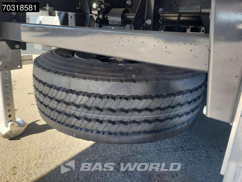 Kässbohrer XS 3 axles Lift Axle ALU Photo 23